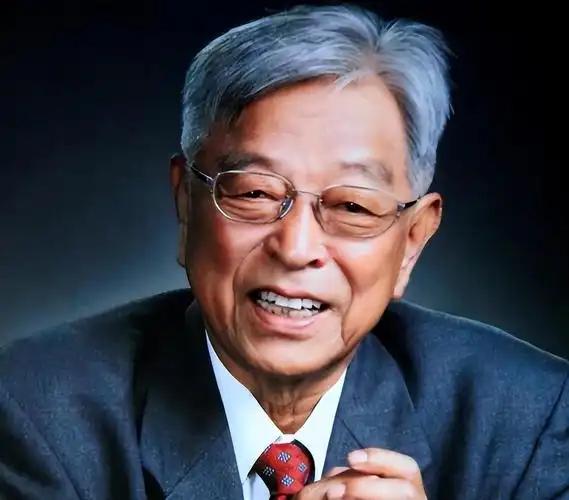 很现实的一段话："在这个充满不确定性的世界里，智商只是入场券，真正决定你能走多远