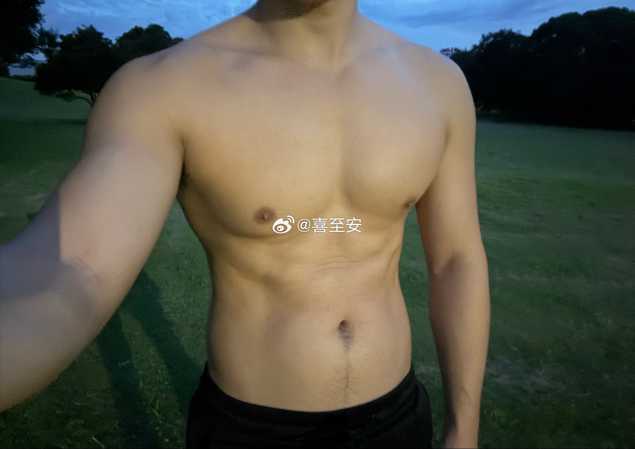 不要为人渣找借口，一个都不行，你觉得是理由的借口其实都是他出轨的说法，说法而已，