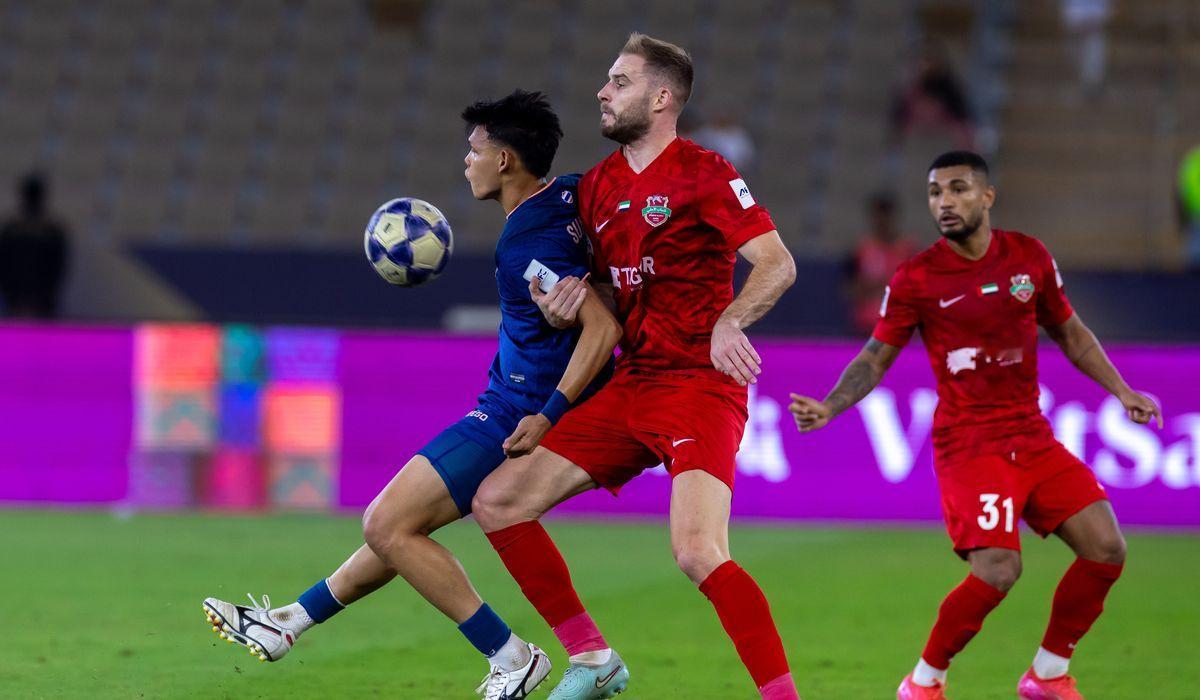 亚冠一夜四强全部出炉！
日本球队独占两席！

神户胜利船VS吉达国民，
町田泽维