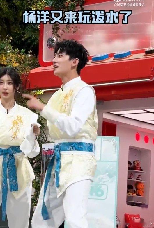 凡人修仙传剧组hi6收视创新高你好星期六 恭喜《你好星期六》收视再创新高！《凡人