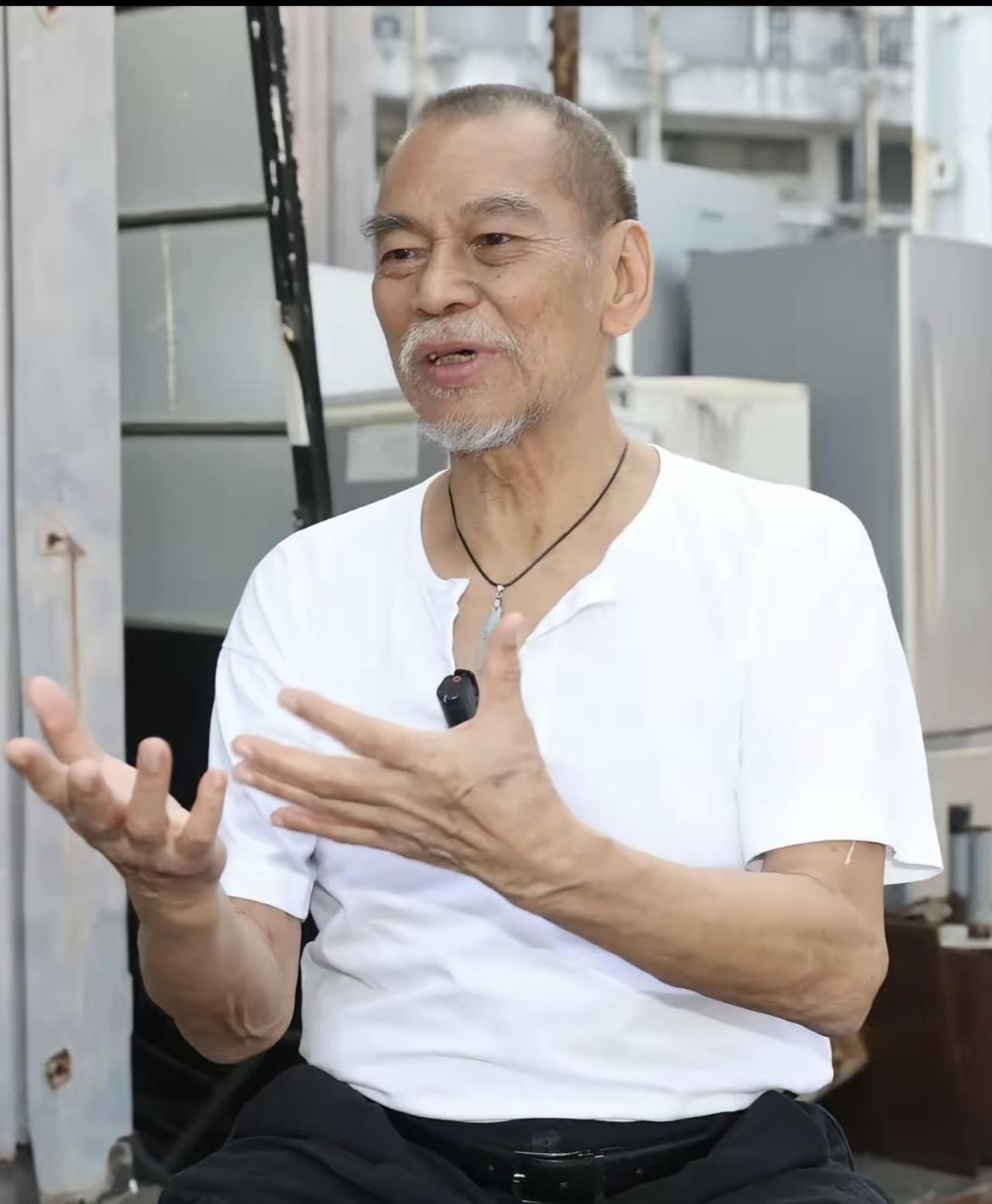 一代邵氏武打明星陈观泰脑溢血辞世，四段婚姻再度被热议。陈观泰一生最为人称道的除了