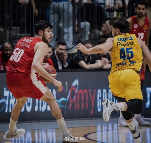 据报道，以色列国内篮球联赛停摆，要参加欧洲篮球联赛的球队将在中立场地进行比赛。以