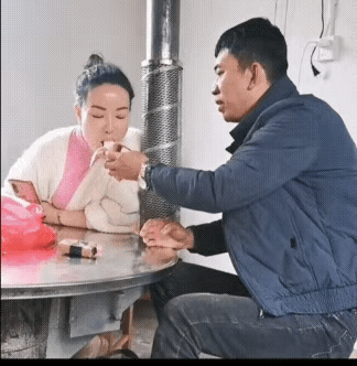 爱情真的会消失吗？在一起久了是不是就会变淡？