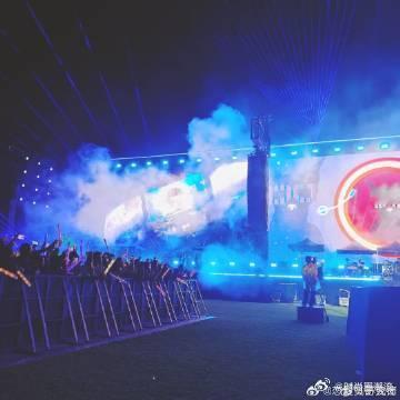 水木年华线下请粉丝吃烧烤 别人家的偶像！用一顿烧烤和粉丝拉近距离，烟火气里都是对