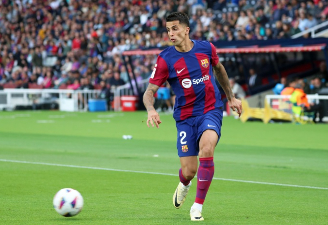 北京时间4月23日凌晨，2025-26赛季西甲第33轮，巴萨主场1-0战胜塞尔塔