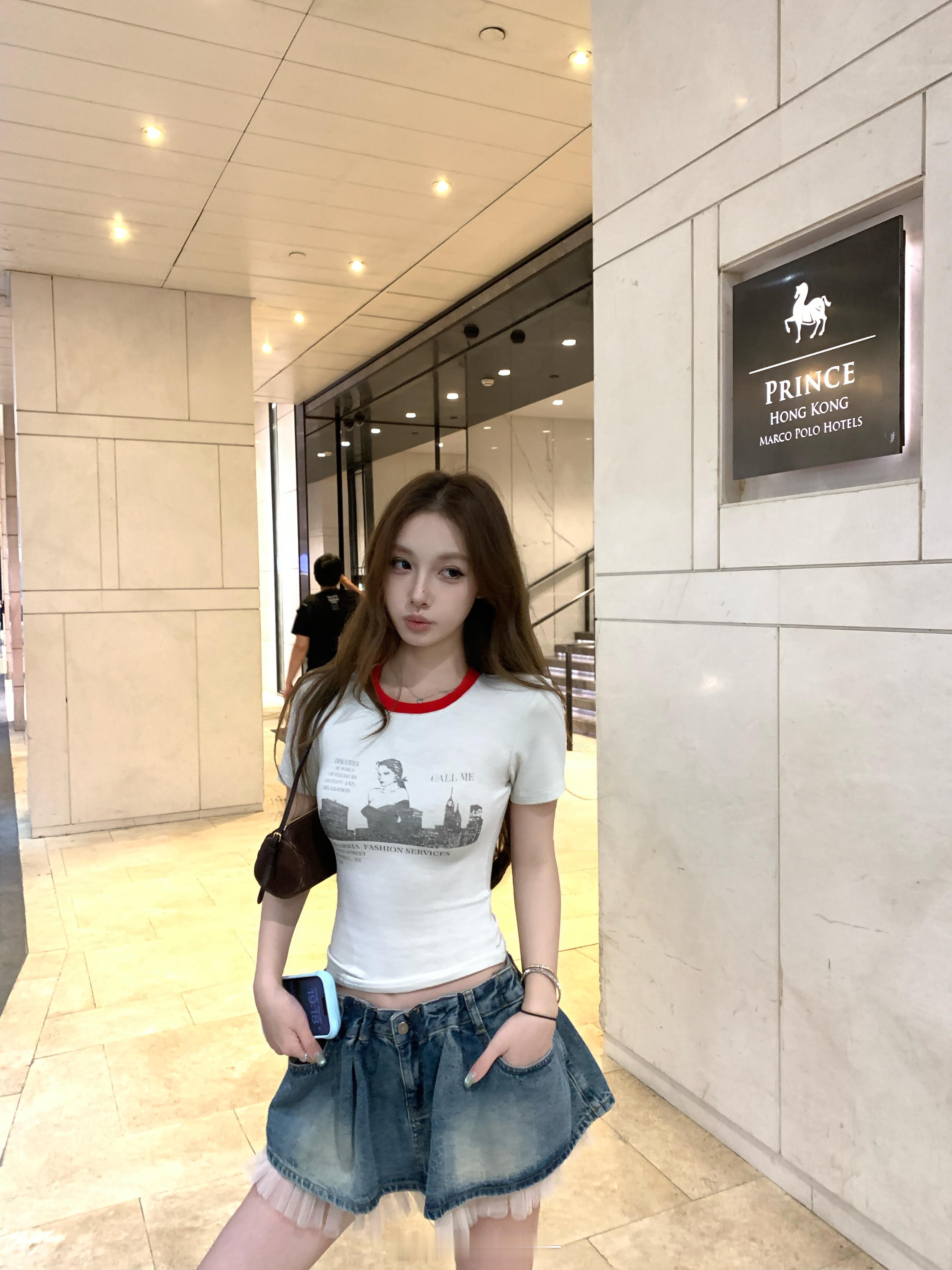 板栗可可Bankelili5/13/20:00人手一件的jennie音乐节印花t