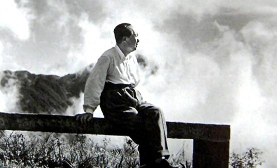 毛泽东能否被替代？历史伟人的“唯一性”之谜
“你真打算带人翻过这条岭？”——19