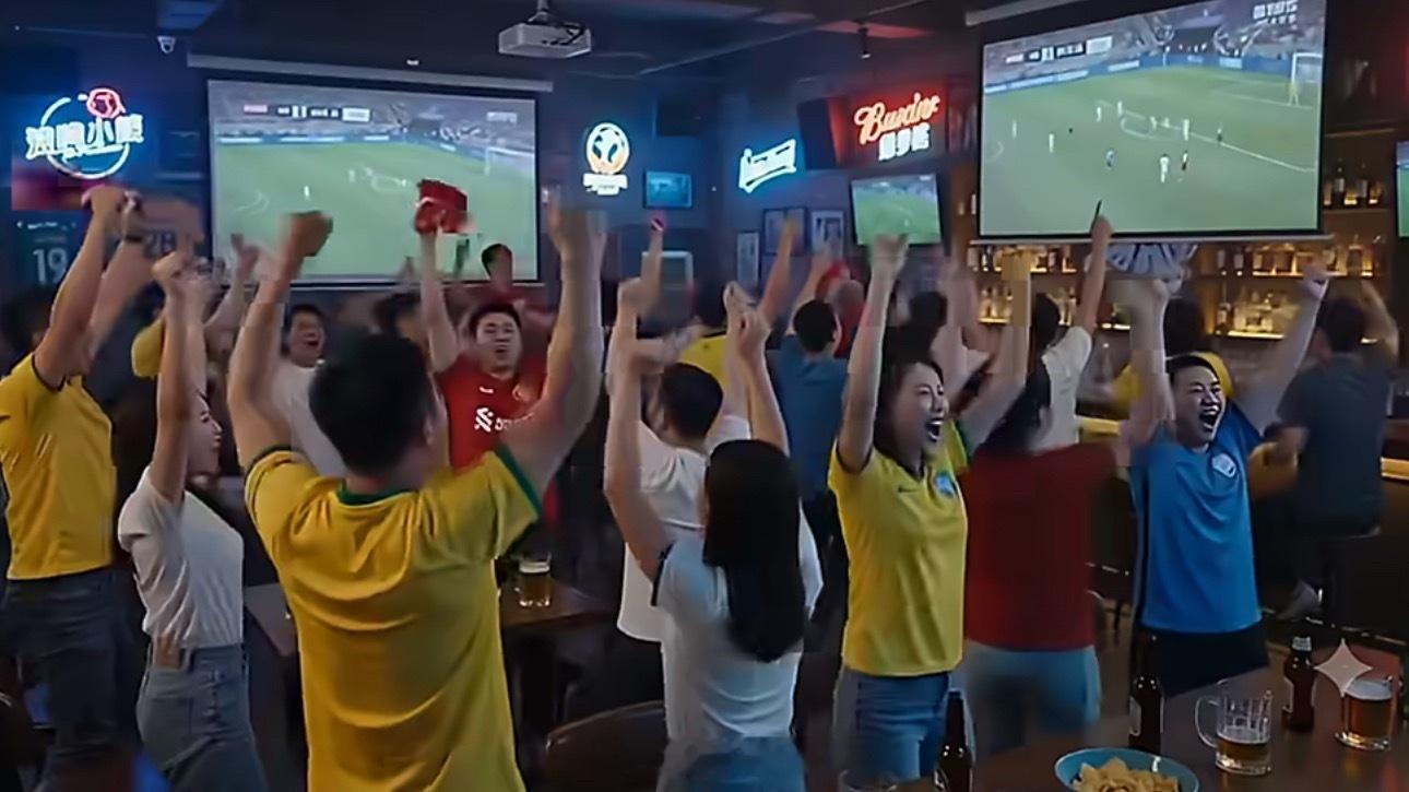 京东联合万达酒店推出看球观赛房这也太懂爱看球的人了天天晚上都是带着耳机在悄悄看，