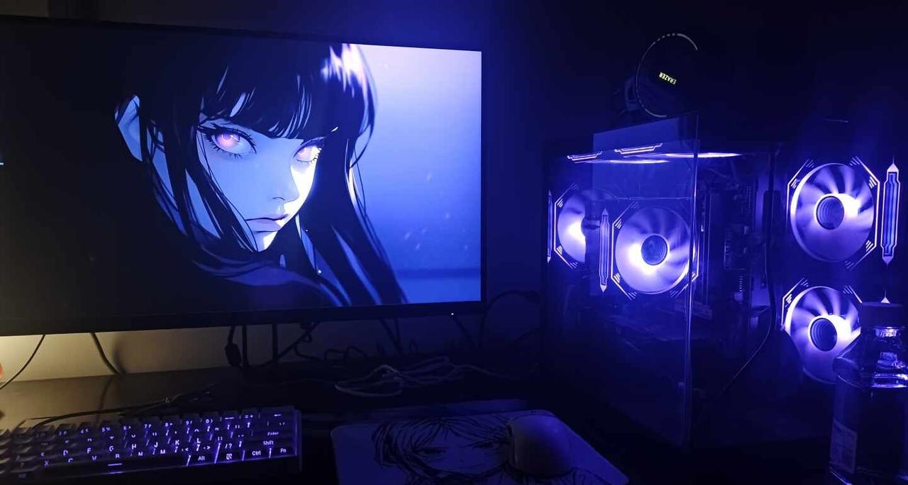台式主机加显示屏打包
CPU5700x显卡昂达7650GRE 长城gw1tb 内