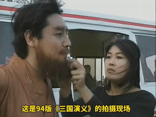 这是央视94版《三国演义》“合肥之战”一集中。
东吴“孙权”的扮演者:吴晓东老师