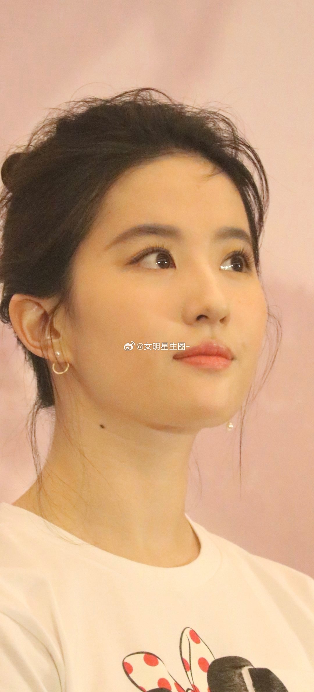 生图.420 刘亦菲超清丰腴紧身牛仔裤428P ​​​