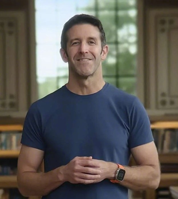 库克将卸任苹果CEO一个时代结束喽，库克属于顶级管理，都说苹果在库克时代创新匮乏