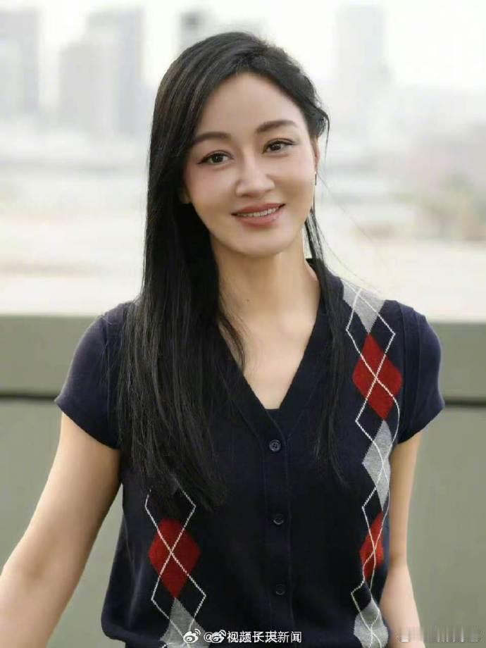 赵子琪回应被指茶言茶语被贴上茶言茶语的标签，赵子琪没有反驳，一句平静回复，尽显大