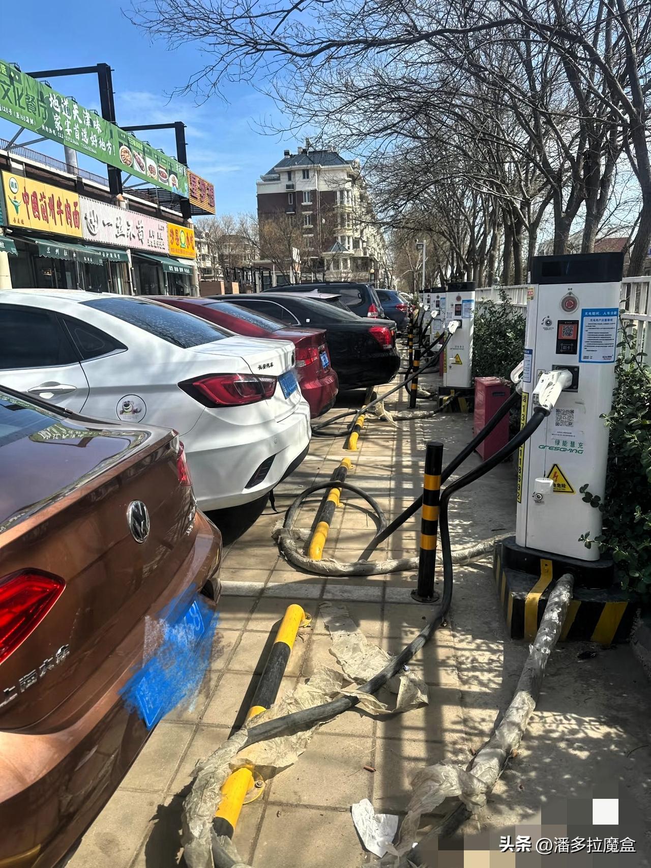 3月1号这新规要是真落地，开油车的朋友怕是心里得更堵得慌了。

上面发话了，以后