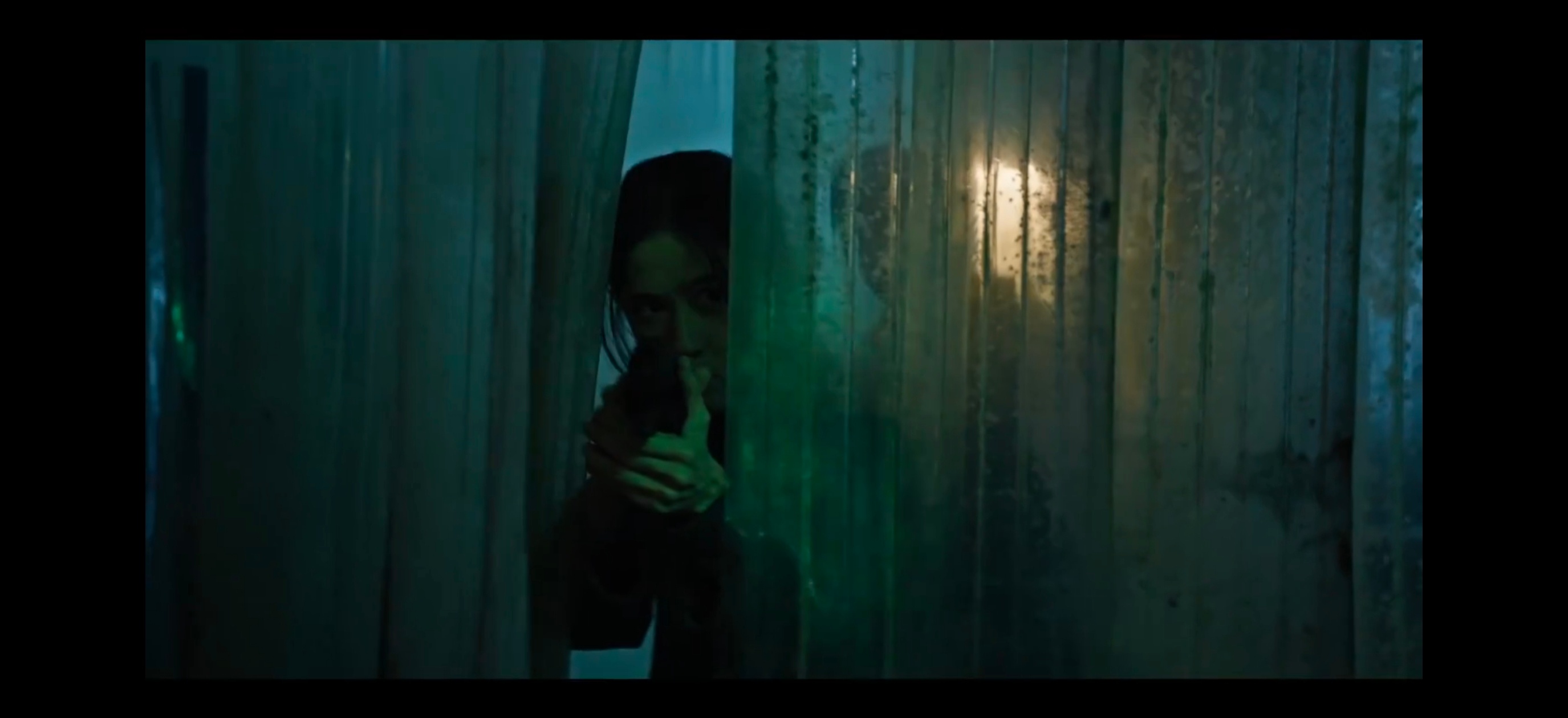 xzzmd你就继续阴吧。我们啥也看不清也没关系 