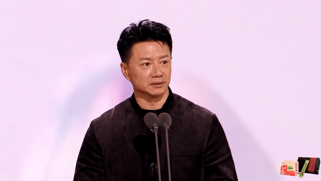 当反应过来星光大赏想卖这对产品之后我笑出了鹅叫 星光大赏内场