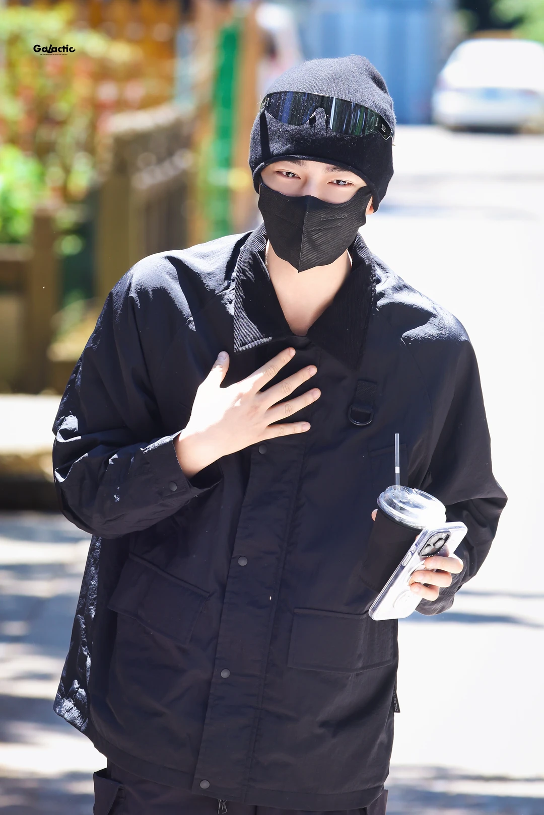 “我有勇气我都不怕，管它寒冬炎夏～”