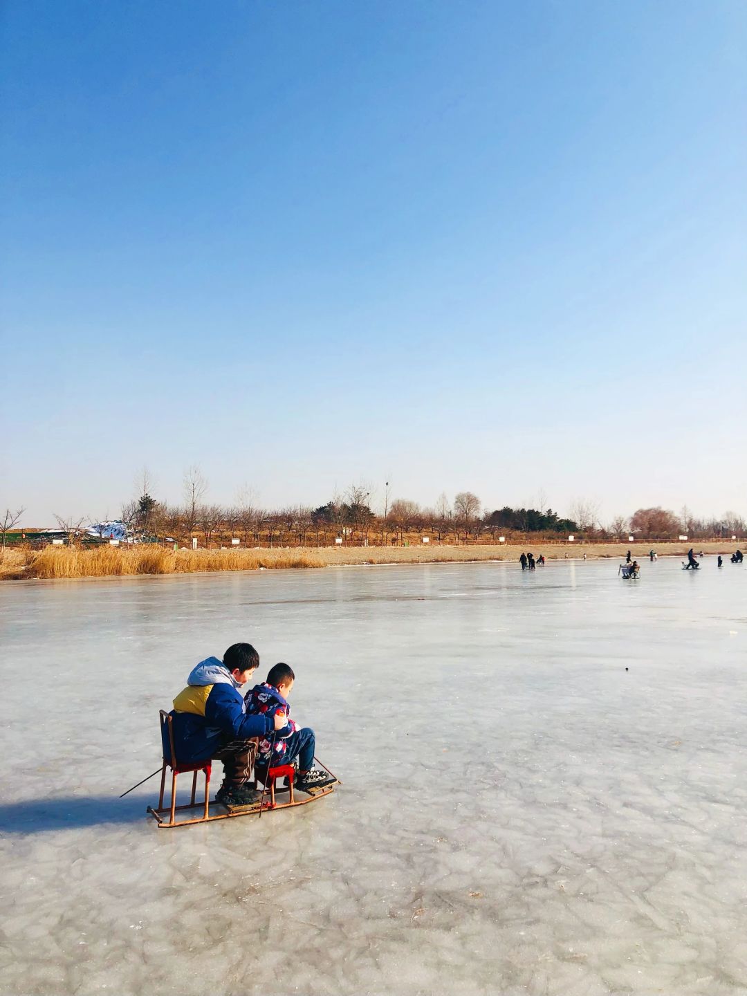 石家庄滹沱河免费冰场~冰没化赶紧玩