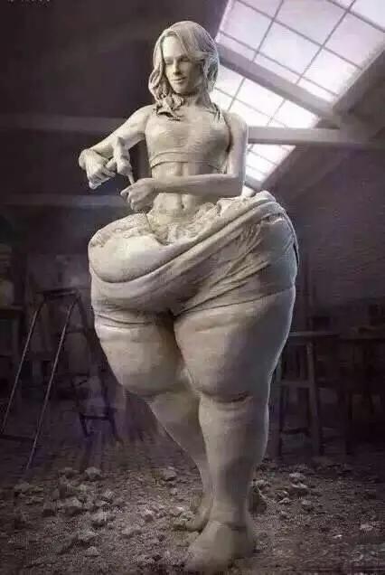 基辛格有句名言：“做美国的敌人是危险的，做美国的朋友是致命的。”

欧洲的所谓民