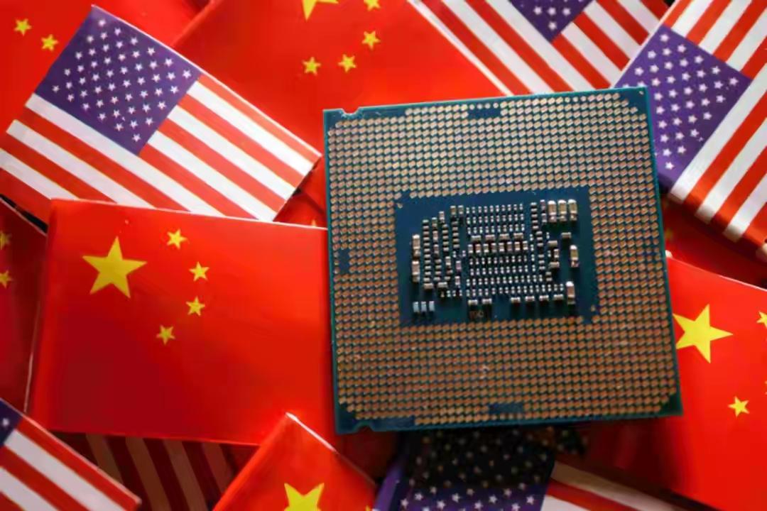 适当提高人民币币值，利国利民
 
长期以来，社会上存在一种片面误区，固执认为货币