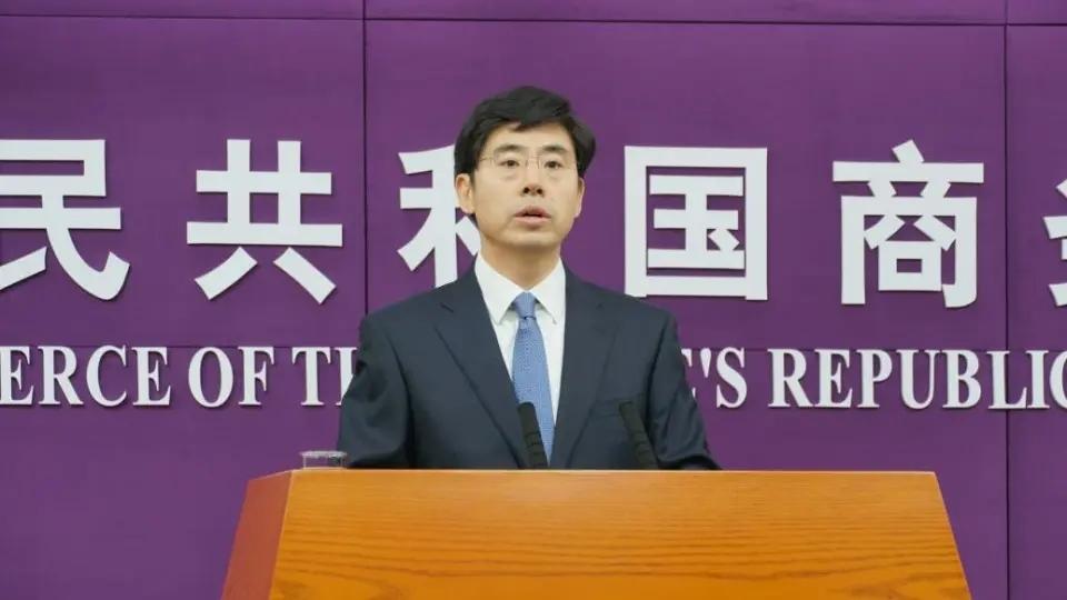 中方这次不忍了！欧盟刚举起“贸易大棒”，中方直接划出红线：再越界，必反制
 
5