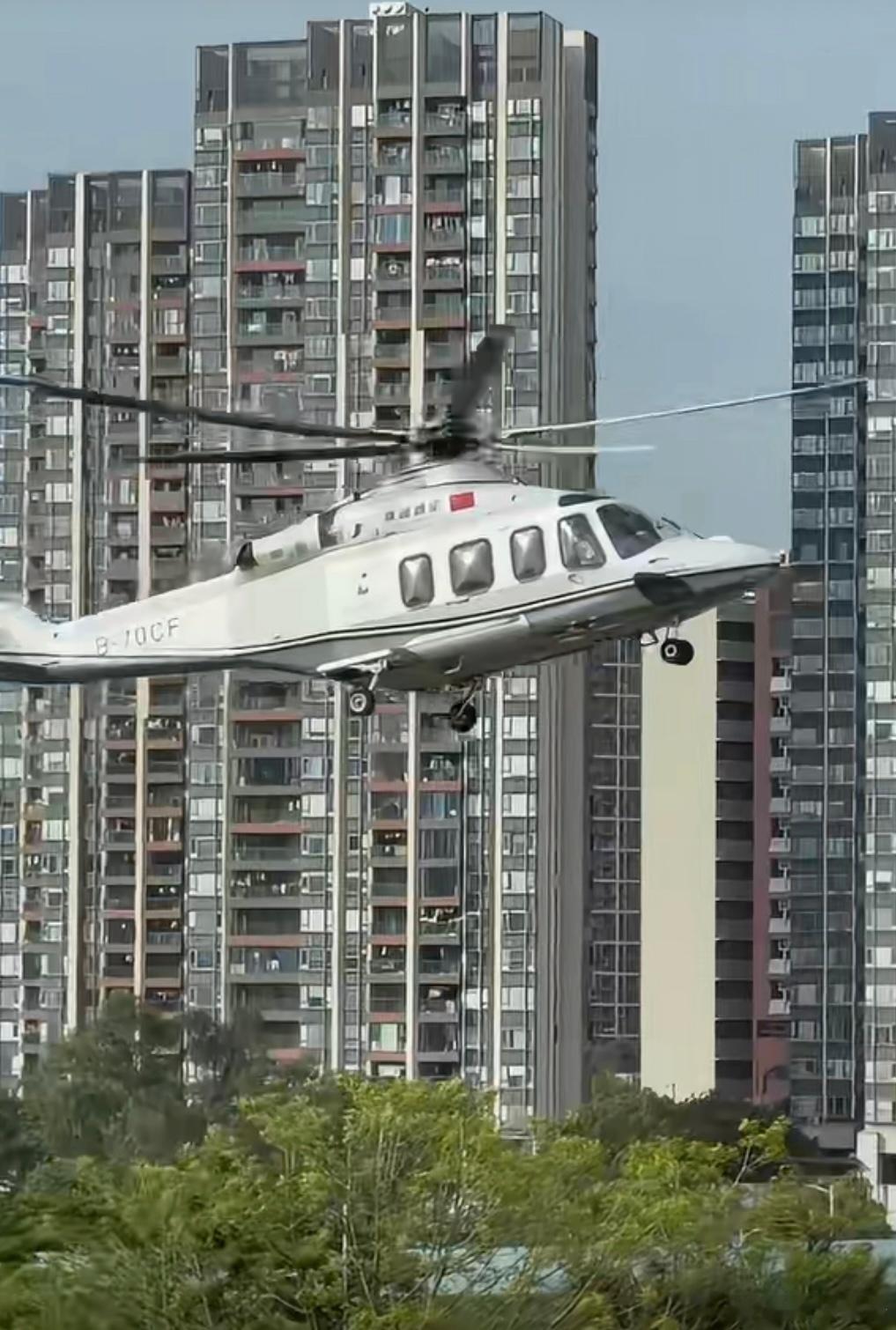 腾势D9把老车主宠上天了被腾势这波狠狠滴。4月27日第二代腾势D9上市发布会来袭