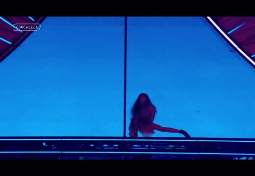#Lisa周边是丁字裤#lisa的周边属实是没想到#lisa#