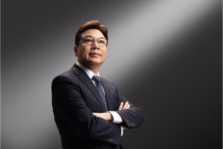 蓝营谁战新北？李四川被点名、刘和然拍形象照宣示「准备好了」

梅花新闻网 黄楚甯