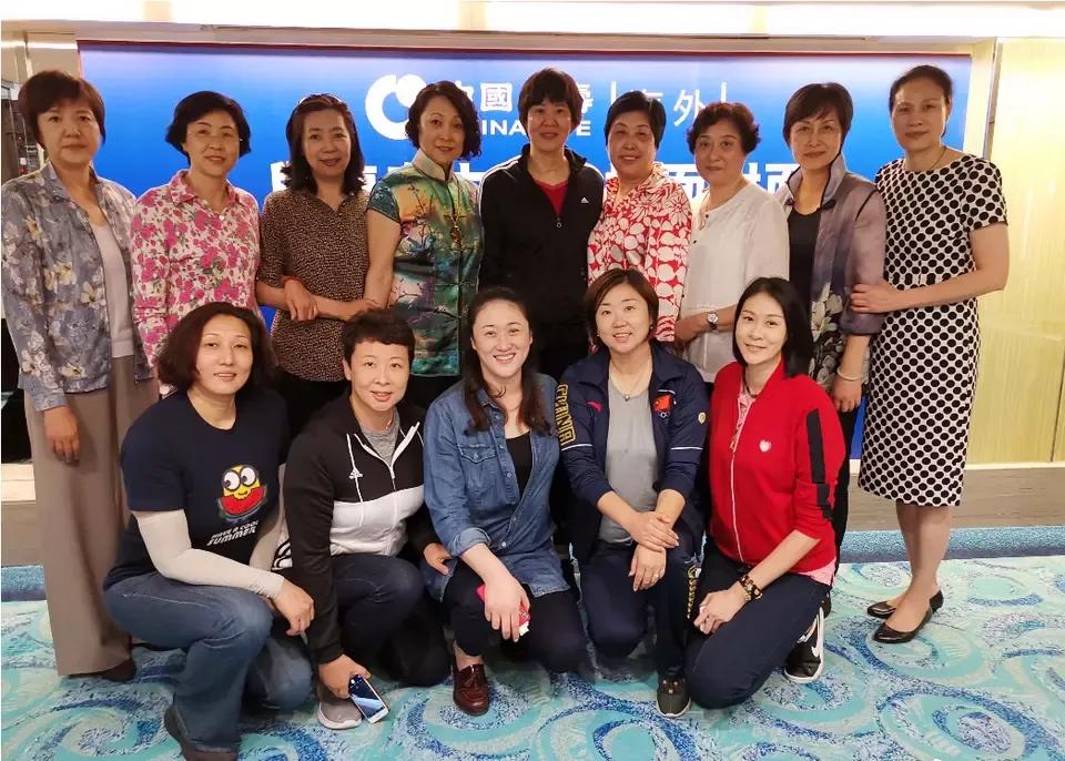 中国三大球巅峰时期

中国女排巅峰时期：郎平领衔5连冠时期，郎平是上世纪80年代