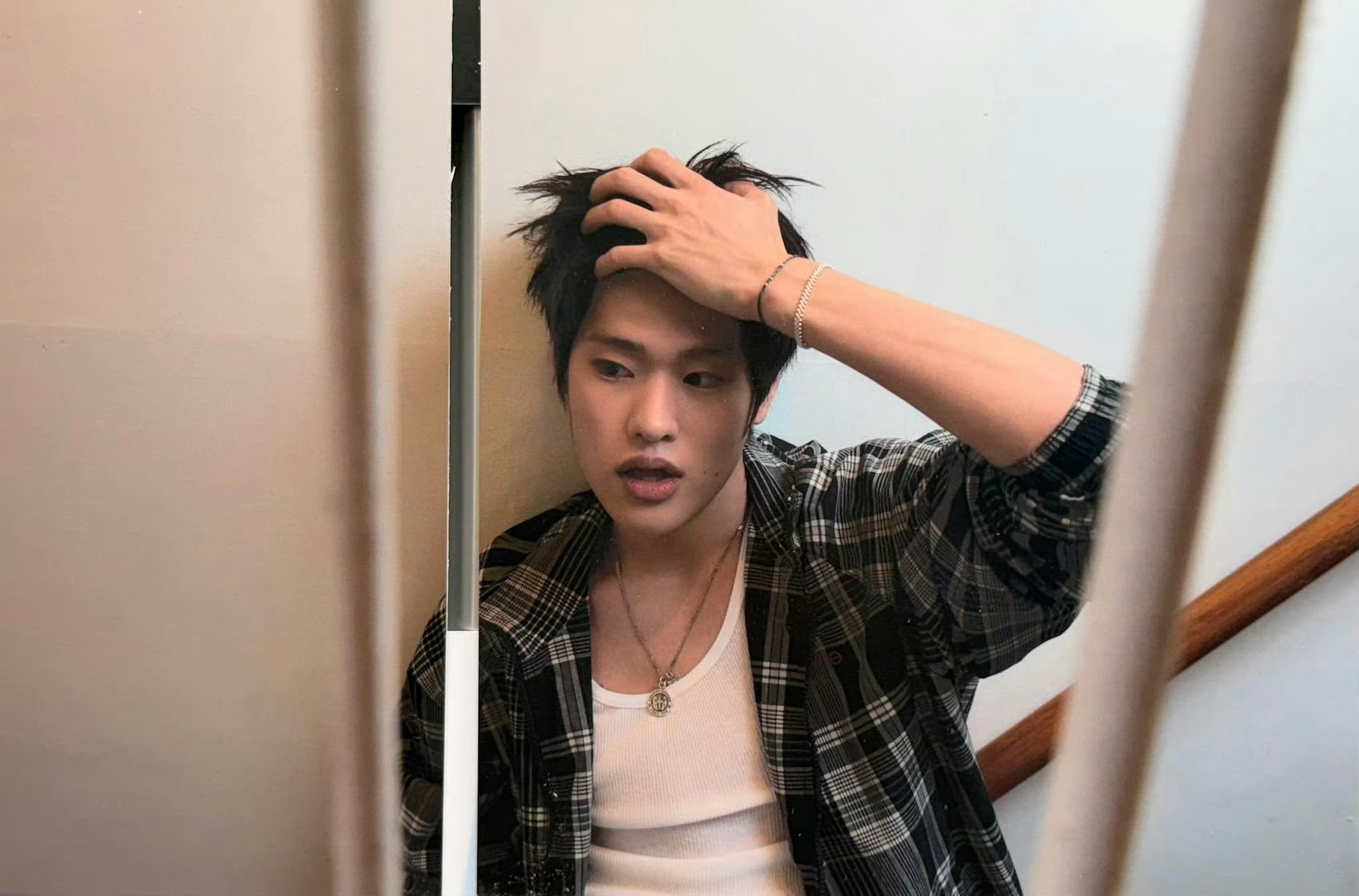 卧槽 别管血缘了 你是我哥哥 我的23岁男哥哥 