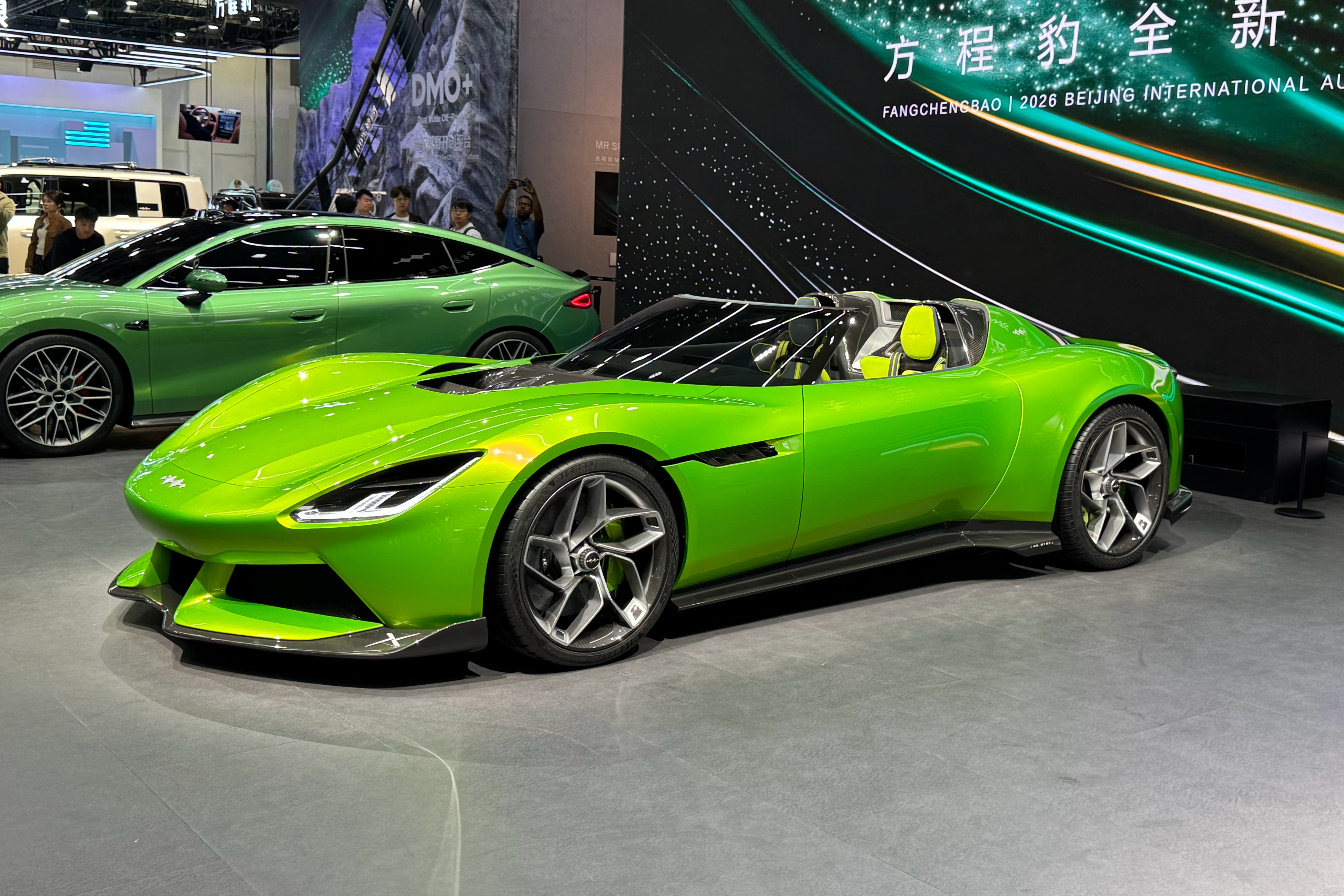 这次车展也感受到了方程豹这个品牌的价值，这个时代确实需要一些不一样的车。起码看起