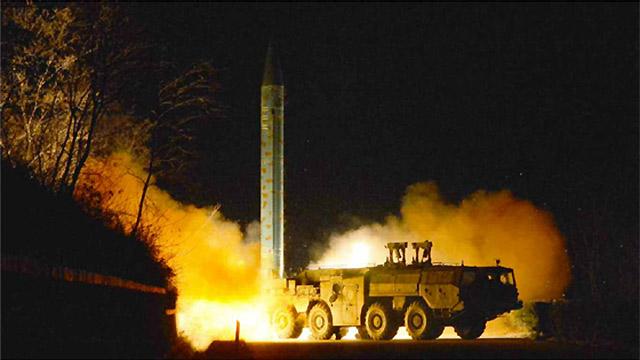 俄军一夜猛攻乌克兰，284架无人机只是前菜，真正难挡的是9枚导弹。

7月30日