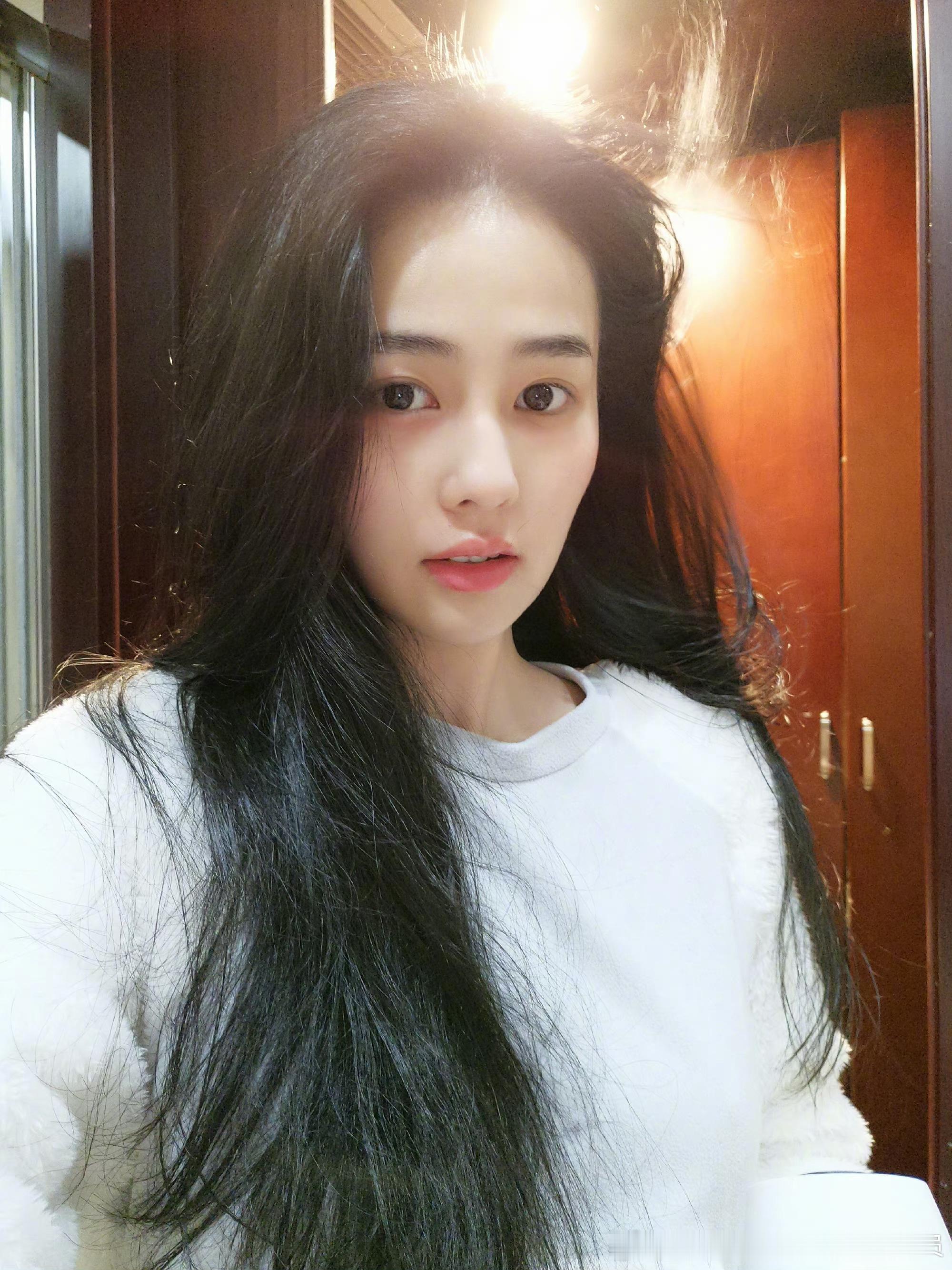 早期白圆圆看了以后心软软白鹿王韵娜 🍍白鹿开到荼蘼