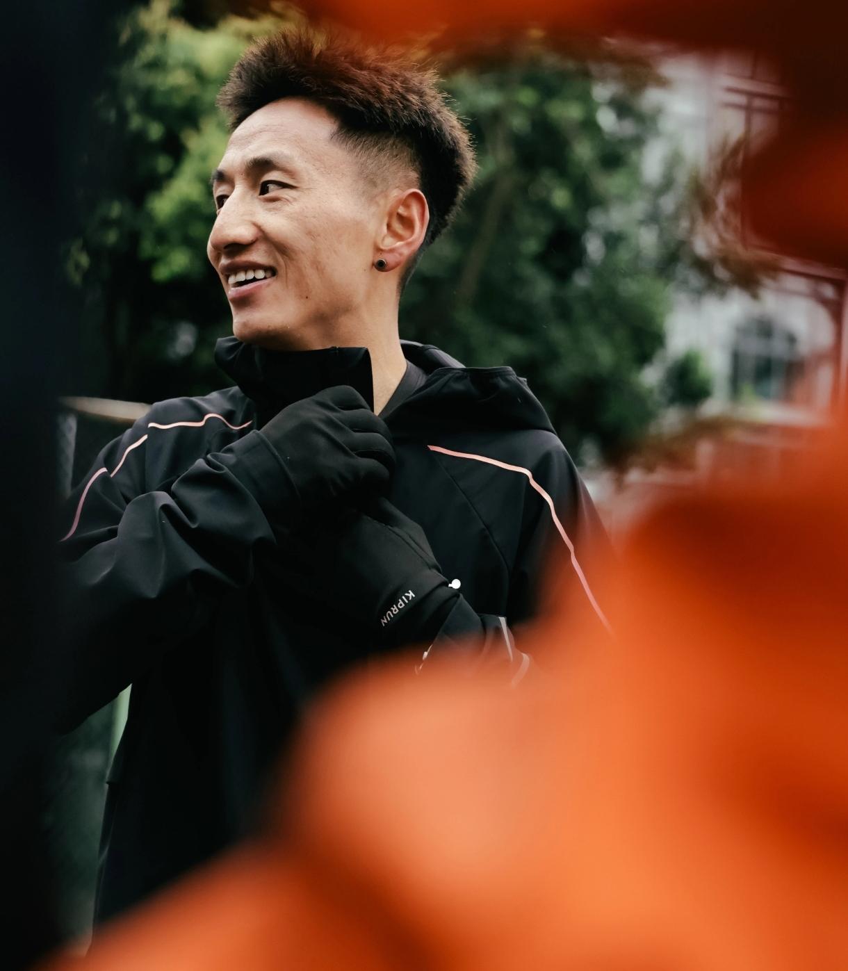 为什么贾俄仁加看着无比松弛，成绩却始终稳居国内顶尖？
 
答案颠覆所有跑者认知！