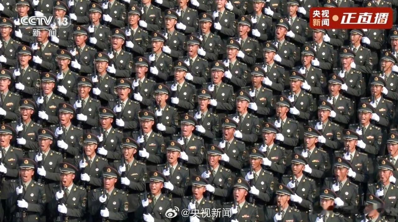 🇨🇳🇨🇳🇨🇳人民子弟兵太帅啦[星星眼] 气宇轩昂 英姿飒爽！看了93
