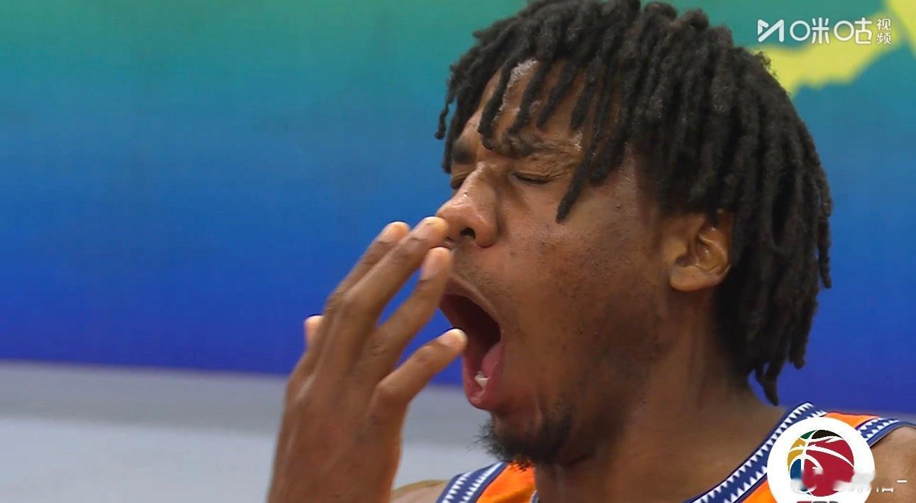 十点了………山西6个五犯？？？？？？CBA俱乐部杯