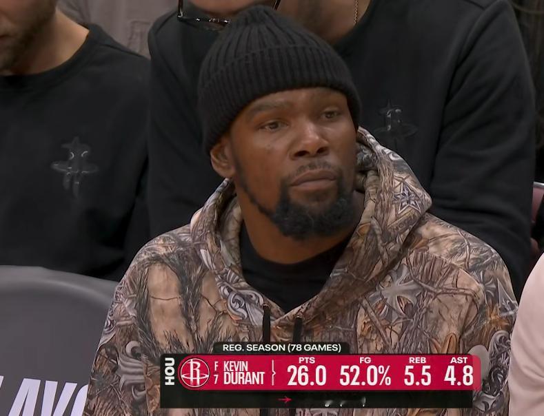 常规赛打了78场的杜兰特，季后赛已经缺席了三场。 