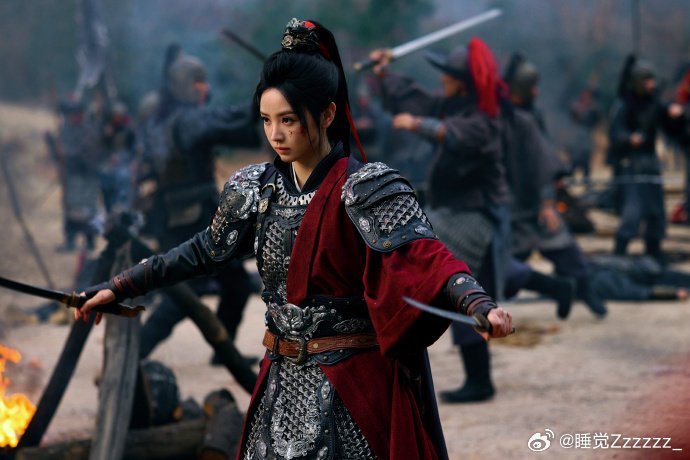 田曦薇高马尾daddy感田曦薇盘发mommy高马尾daddy盘发温婉、高马尾凌厉