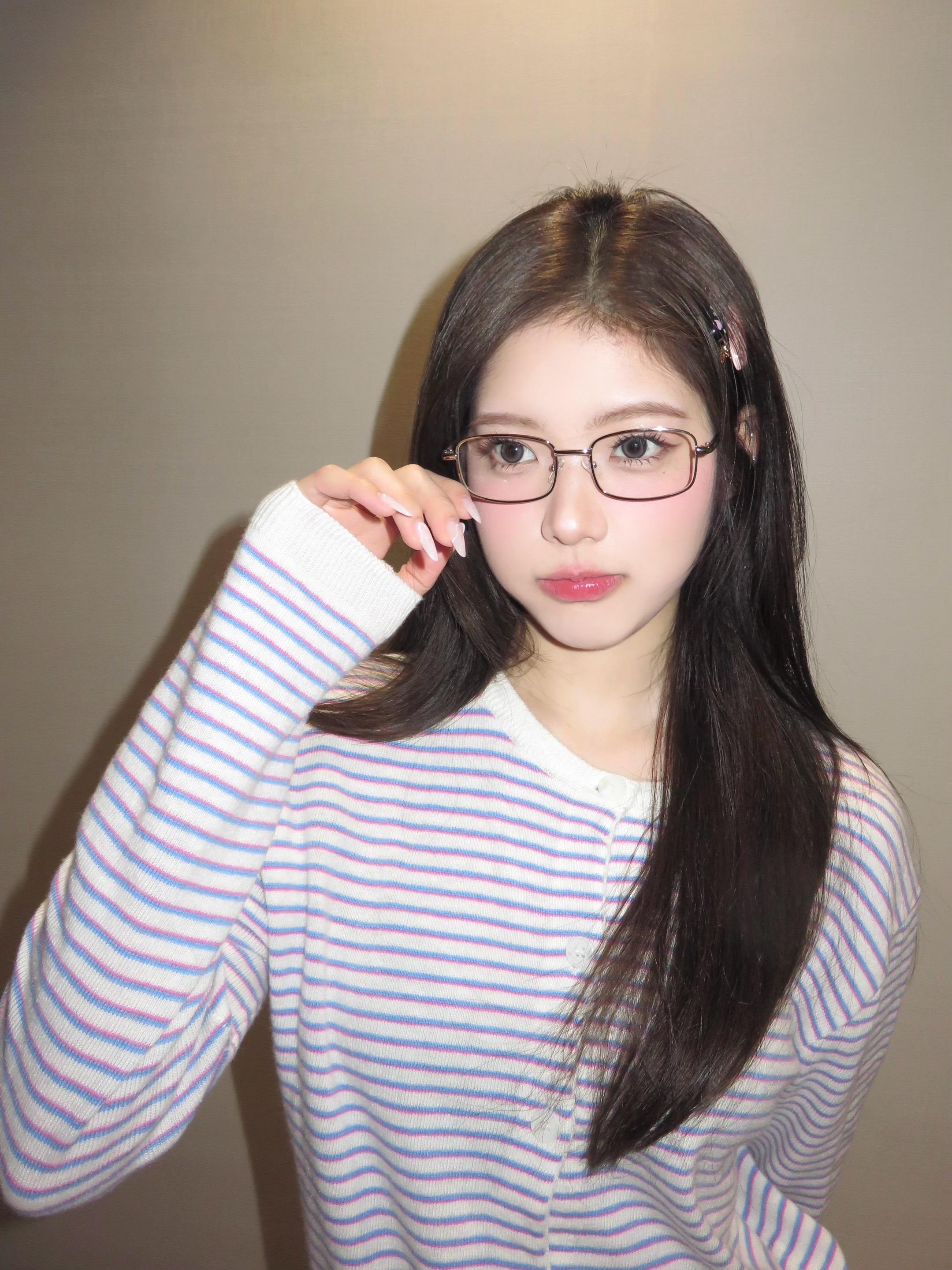 怎么样小妞 被我拿捏了吧🤫🤫😎