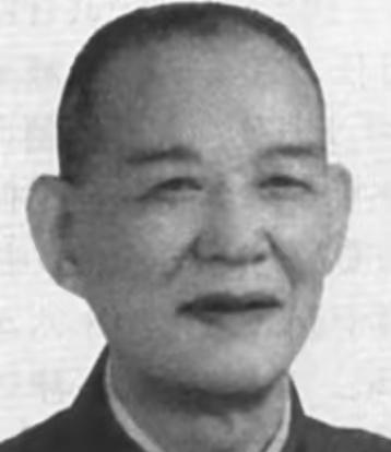 1941年秋，保卫部部长钱益民，突然下令让所有警卫员下河洗澡，而当小伙子们脱光衣