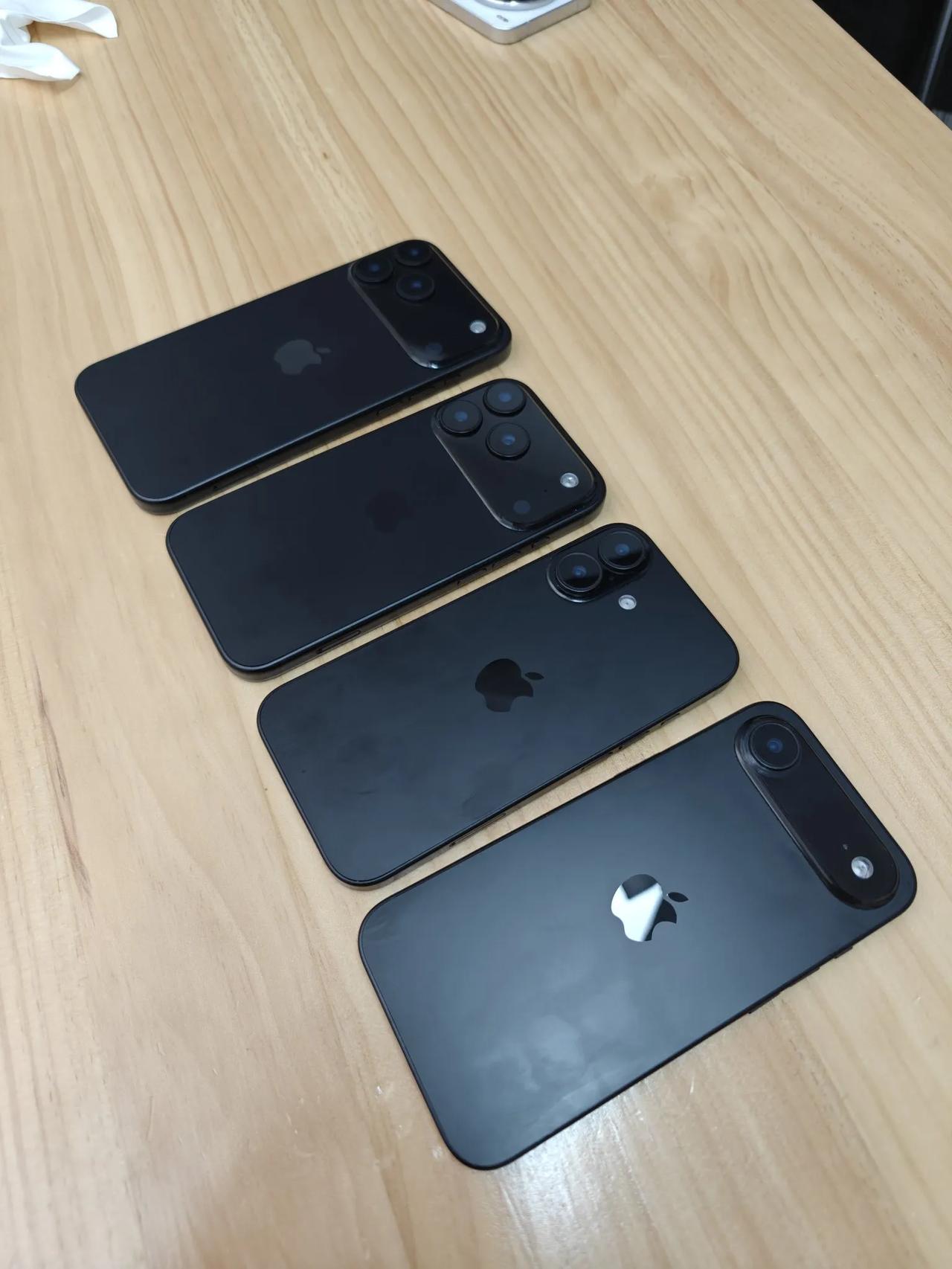 苹果你赢了，17Pro和17Air越看越好看...
我刚刚拿到了iPhone17