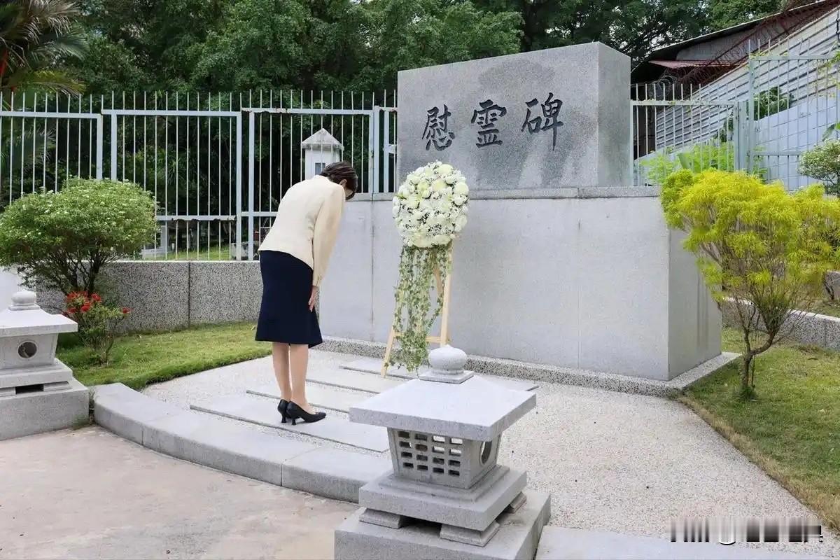高市早苗甫一胜选，就嚣张声称不仅要去参拜靖国神社，而且还要“营造能够参拜靖国神社