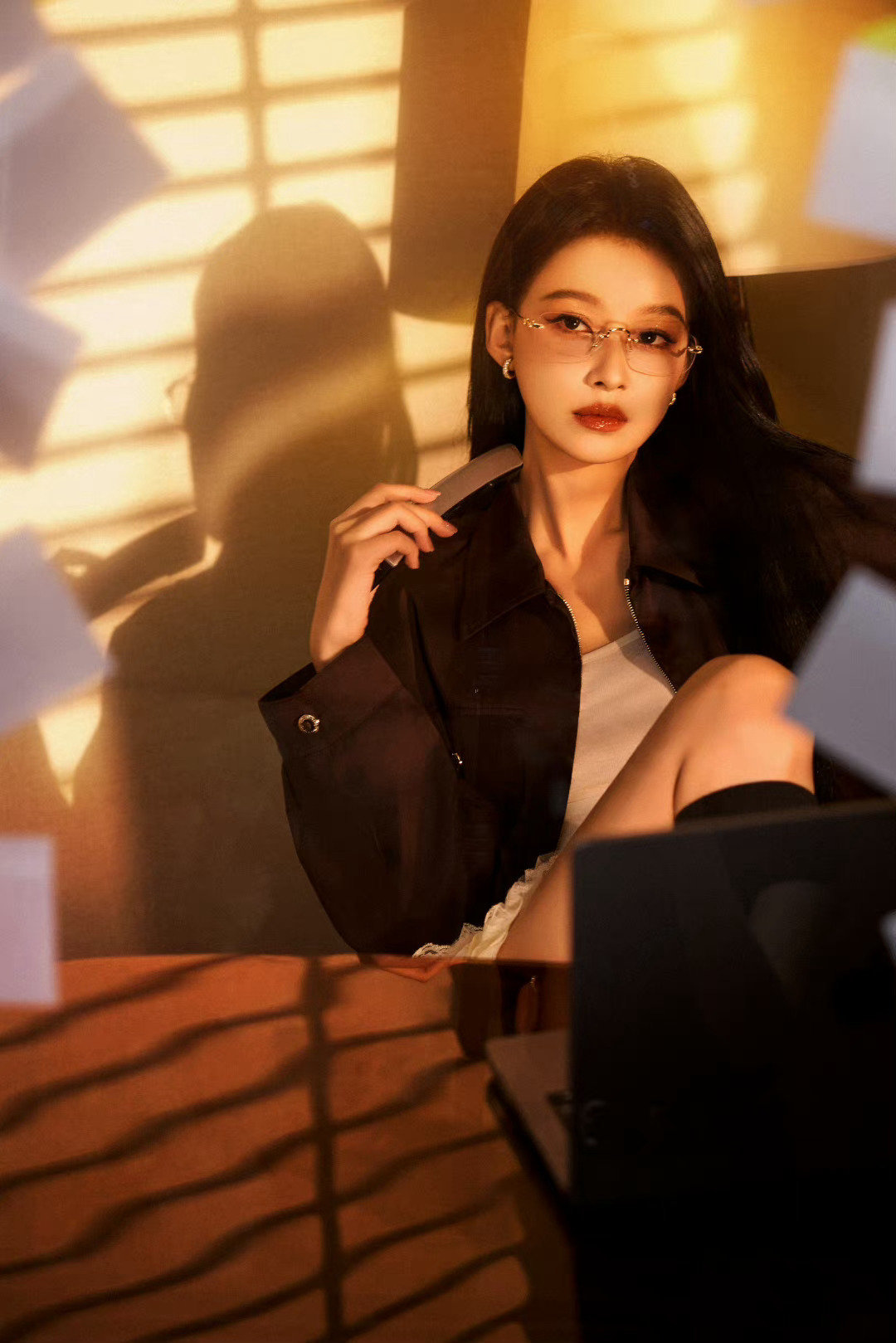 #孙怡晒7岁女儿近照#孙怡晒女儿近照 肉嘟嘟的小脸太可爱噜🥹🥹 大福宝宝一眨