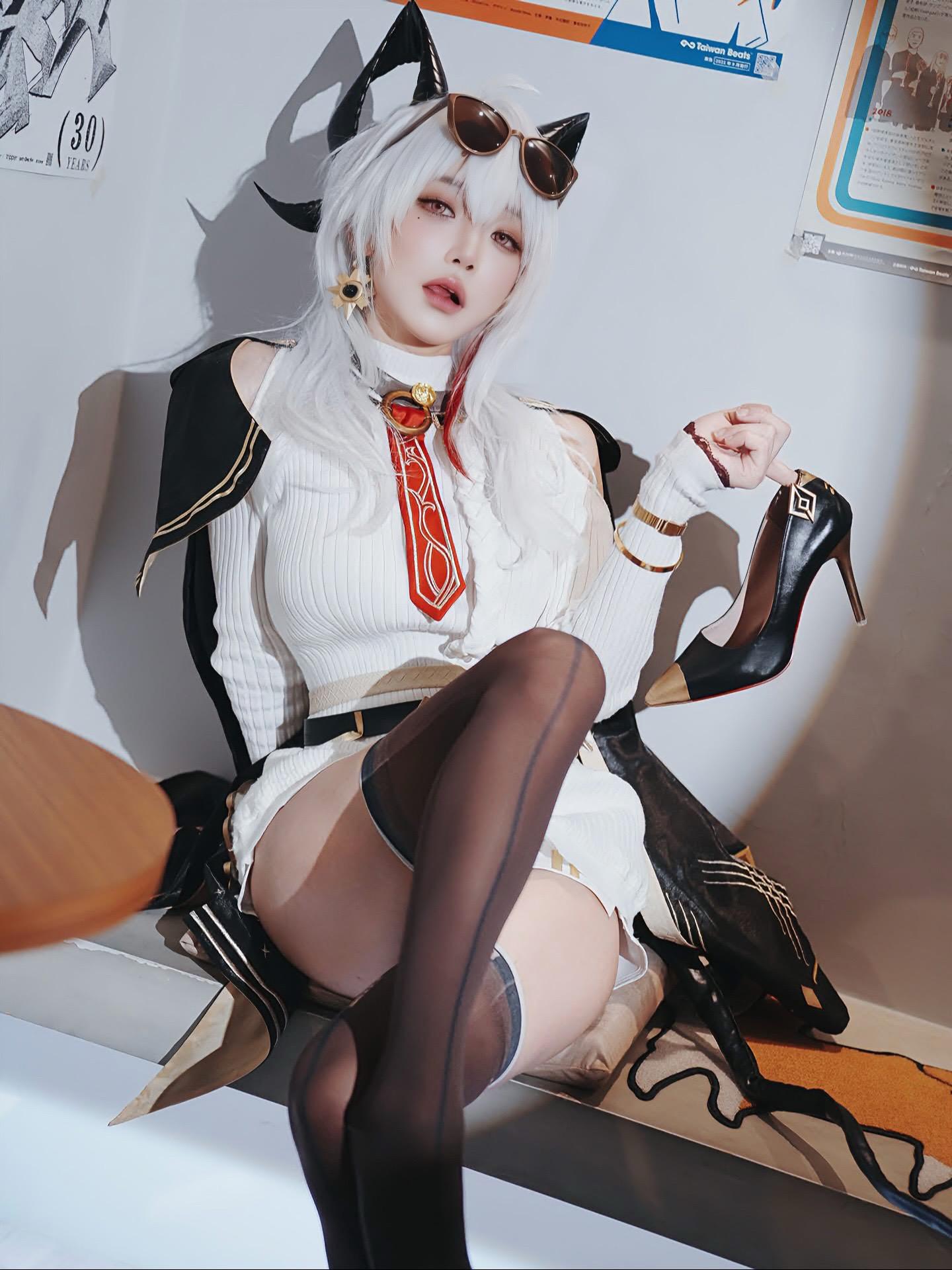 二次元 cos 鸣潮