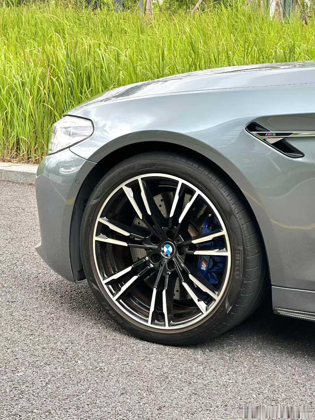 宝马M5 求伯乐，18年落户11000公里，座椅通风加热 ，  Carply  