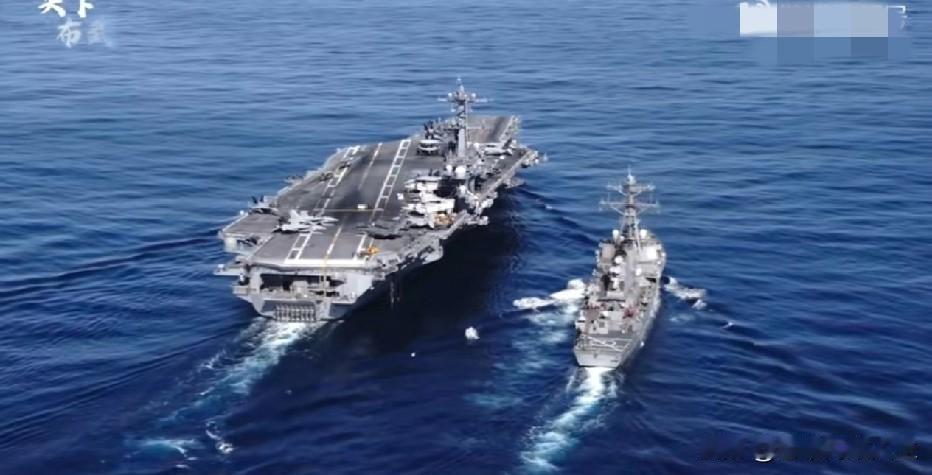 哈哈哈，昨天鹰酱“尼米兹”航母在南海一下子成功报销了2架舰载机坠海，这是真的肉疼