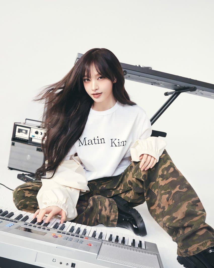 IVE LIZ成为Matin Kim品牌大使25日Matin Kim公开了与LI