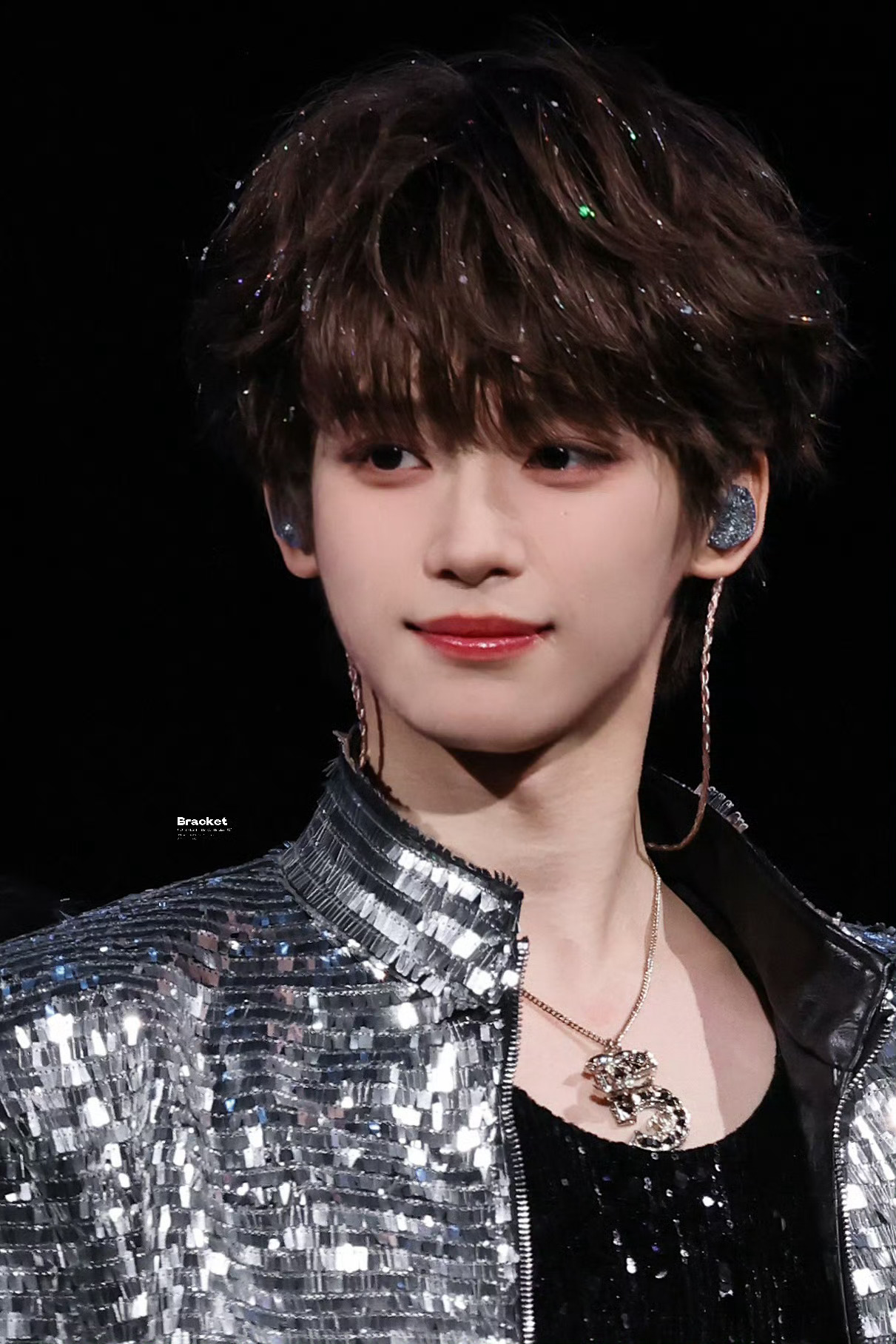 梓渝的美貌很曼妙 梓渝梓渝祝大家新年大桔大利