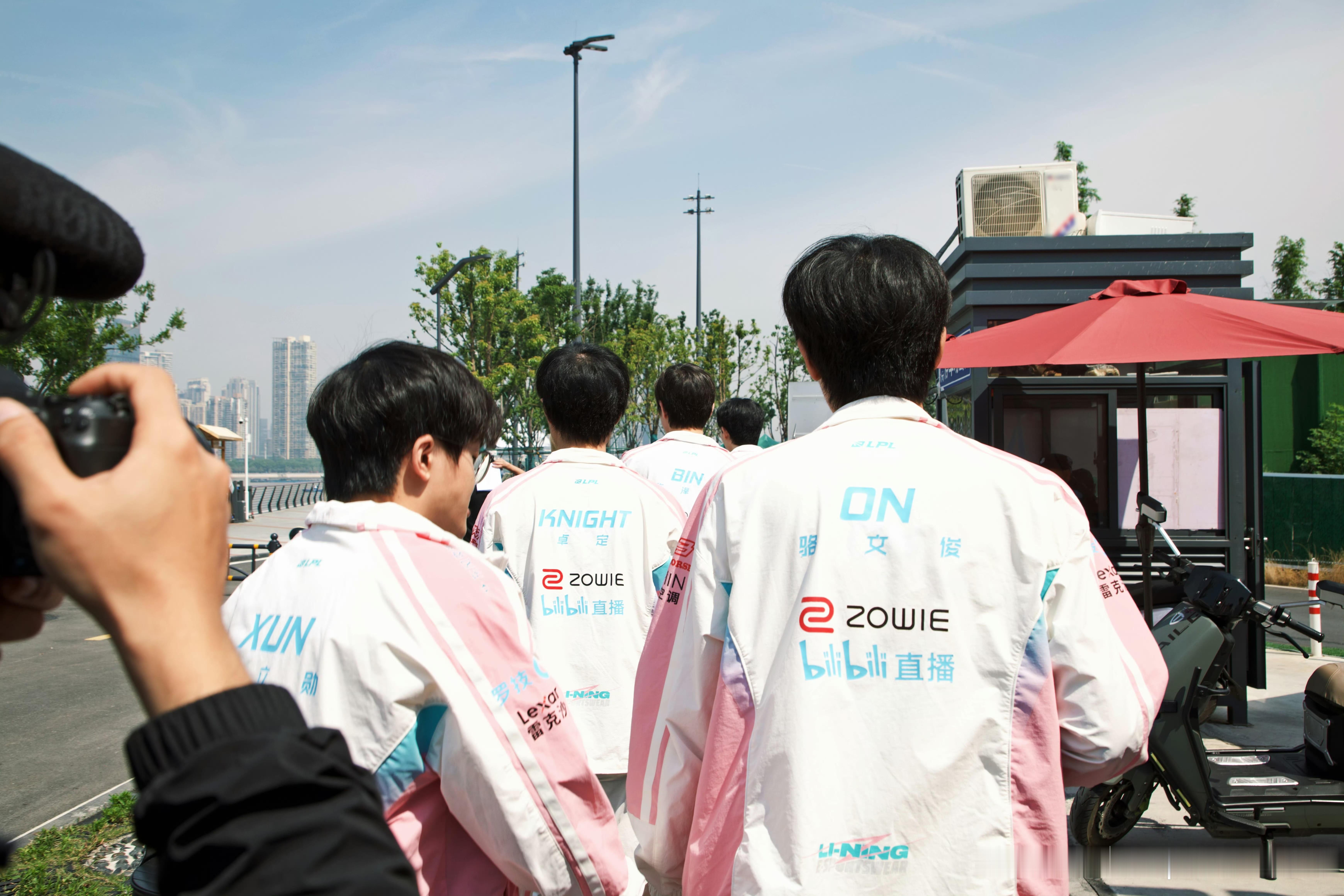 ：电竞早八的拍摄路透喵2026lpl第二赛段blg