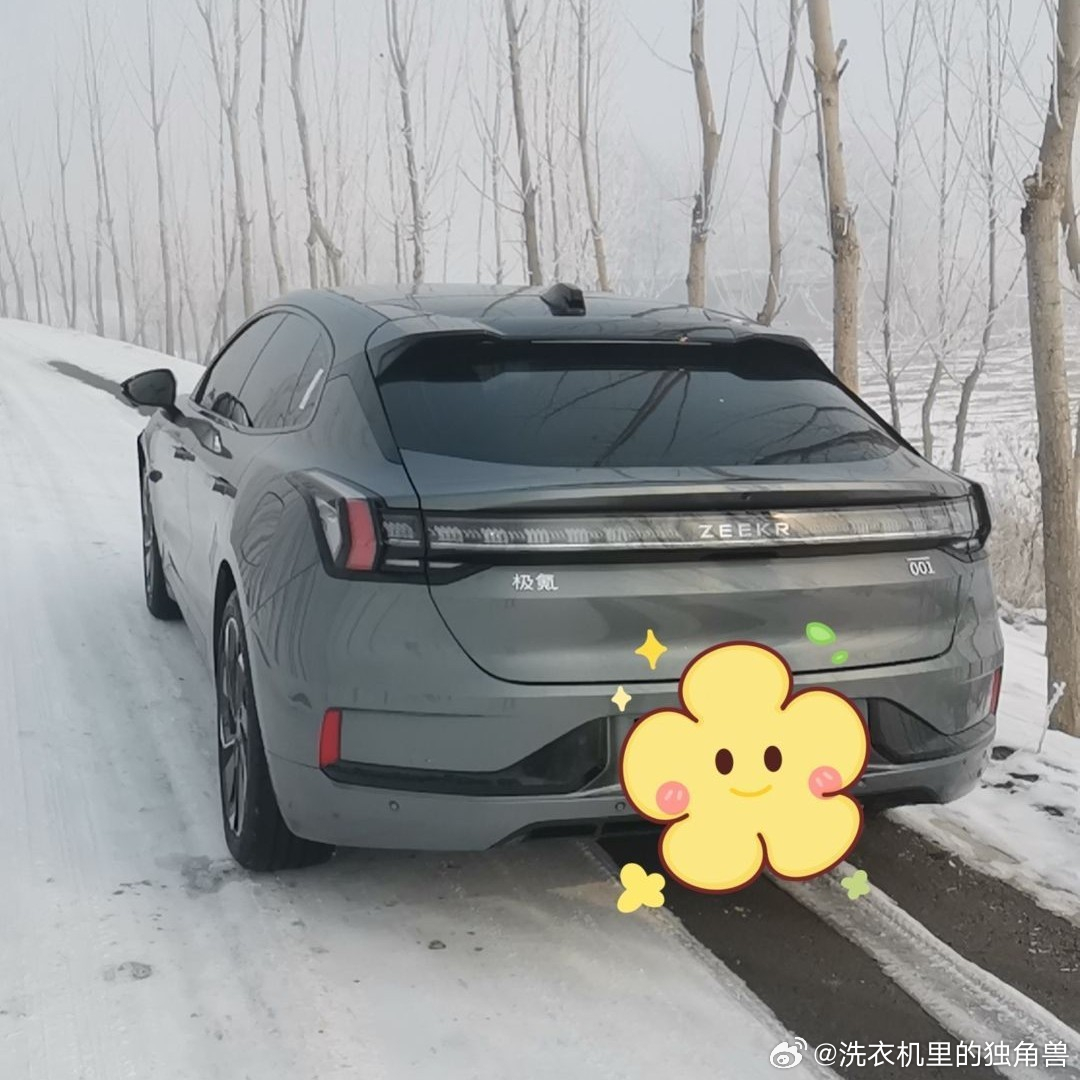 带自闭症儿童去海洋馆秋游，返程时他突然对座椅通风的气流声产生兴趣。调节不同档位时